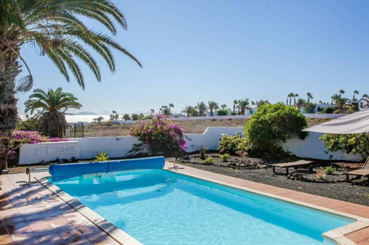 Villa Estefania Playa Blanca  Exterior photo