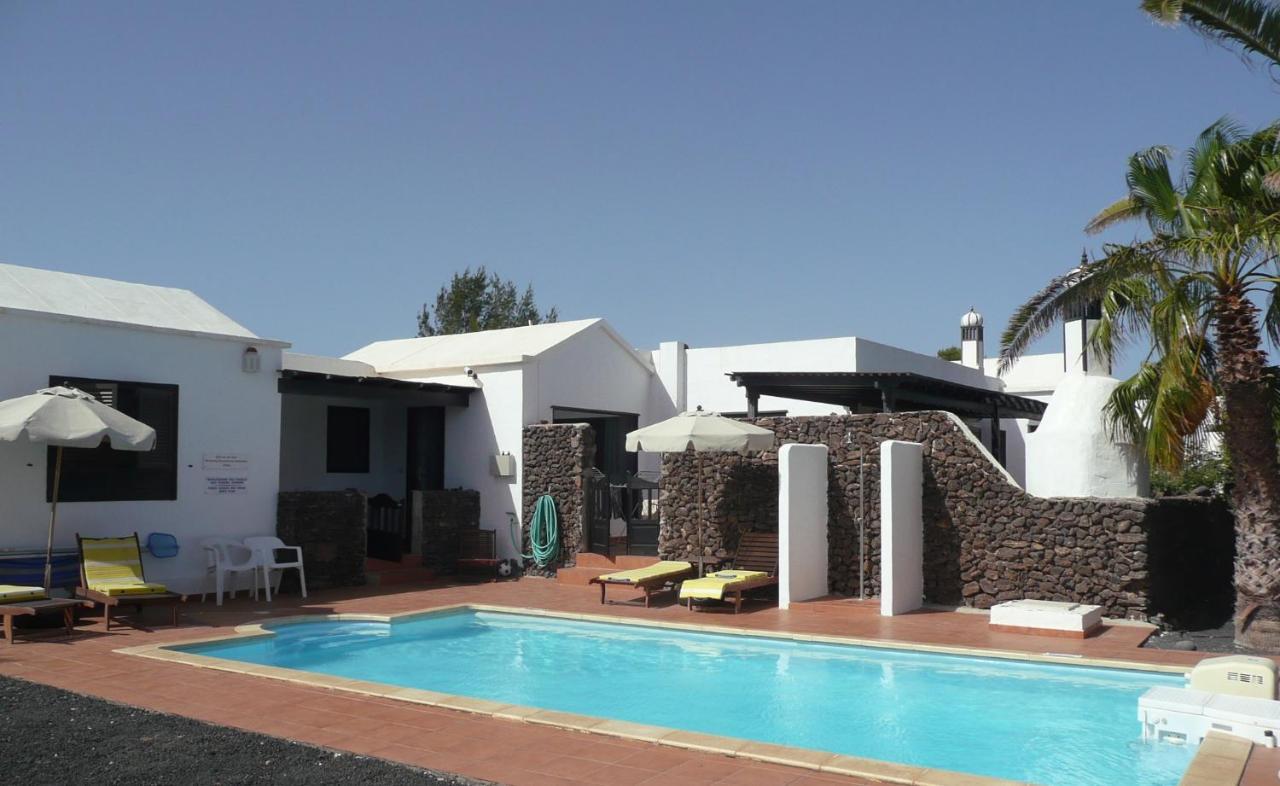 Villa Estefania Playa Blanca  Exterior photo