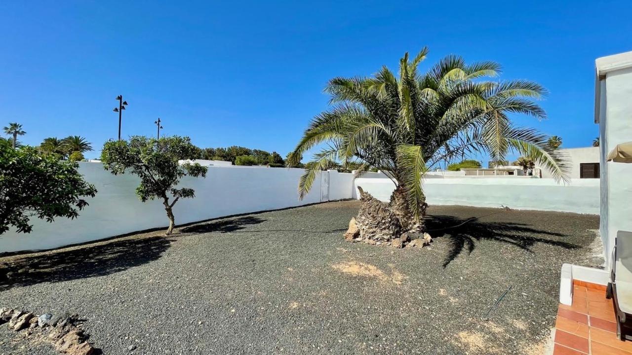 Villa Estefania Playa Blanca  Exterior photo