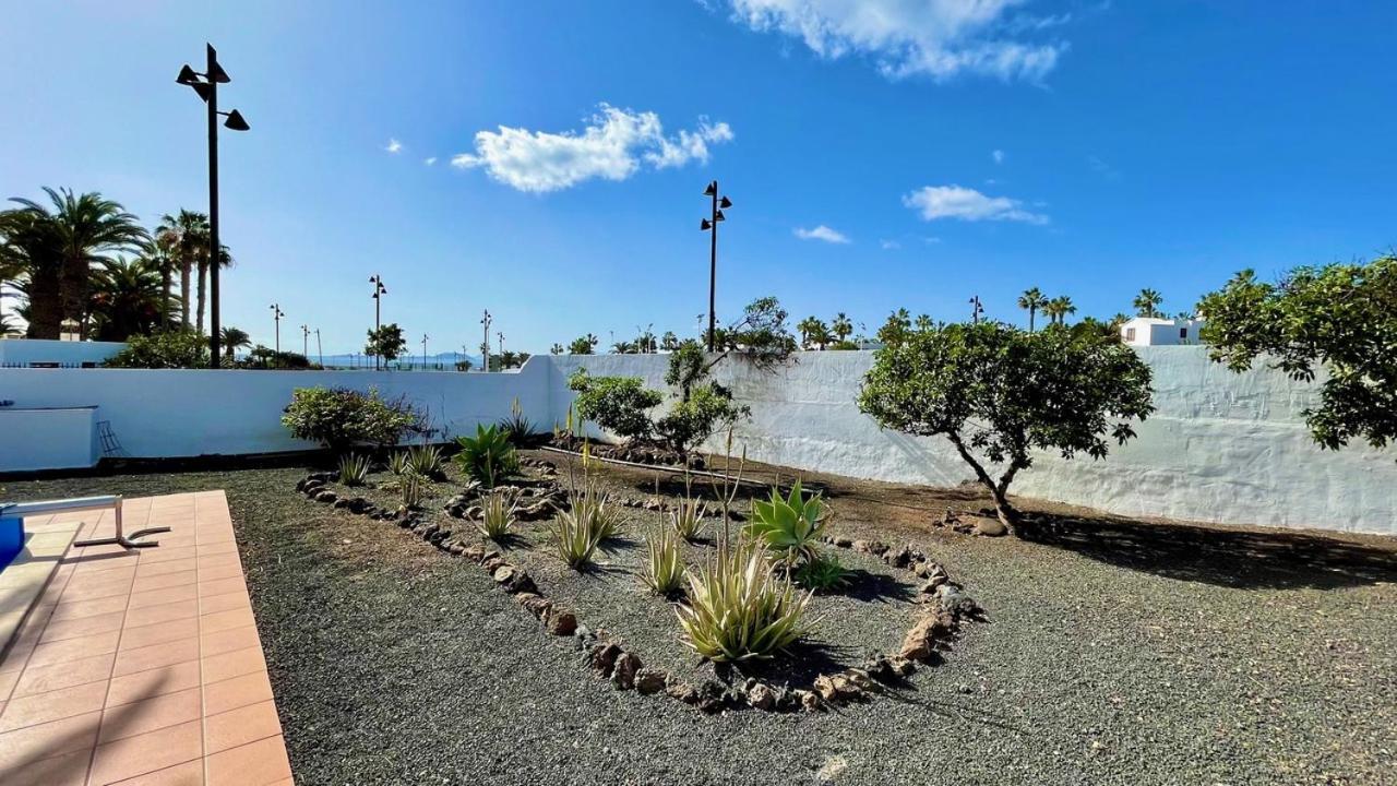 Villa Estefania Playa Blanca  Exterior photo