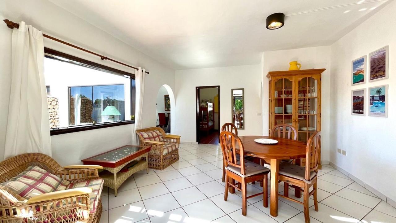 Villa Estefania Playa Blanca  Exterior photo